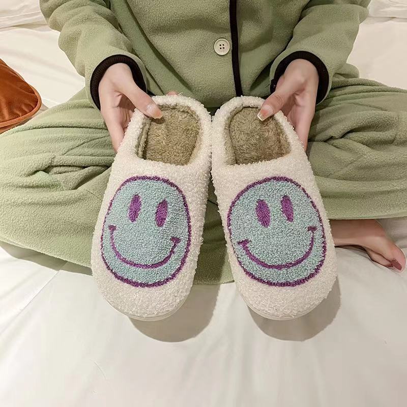 Winter Smiling Face Slippers