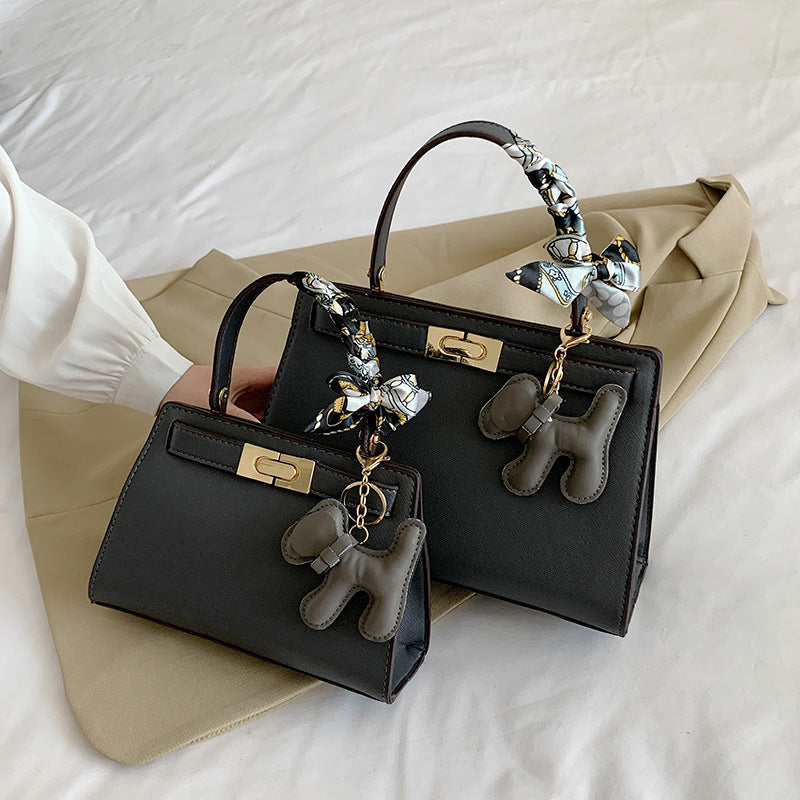 Superior Western-style Crossbody Bag